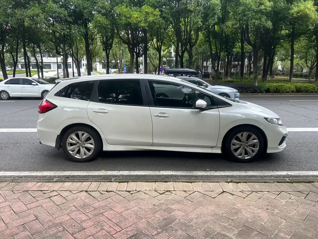Honda Jade 2020 1.8L AT Comfort