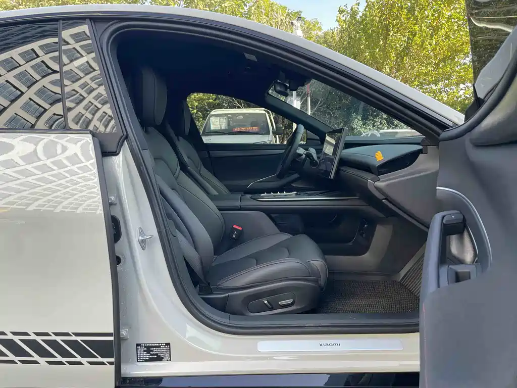 XIAOMI CAR XIAOMI SU7