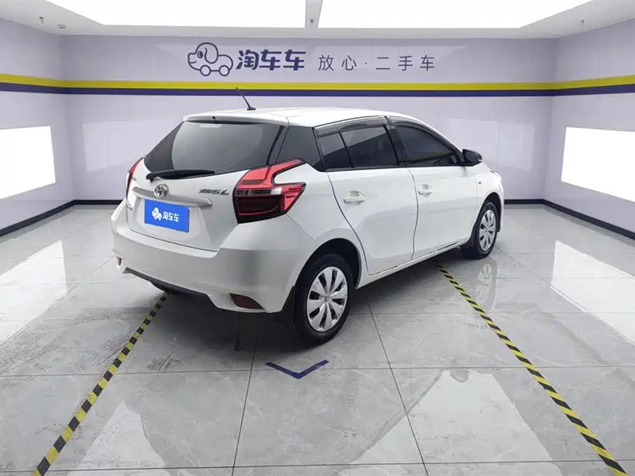 TOYOTA YARIS L ZHIXUAN