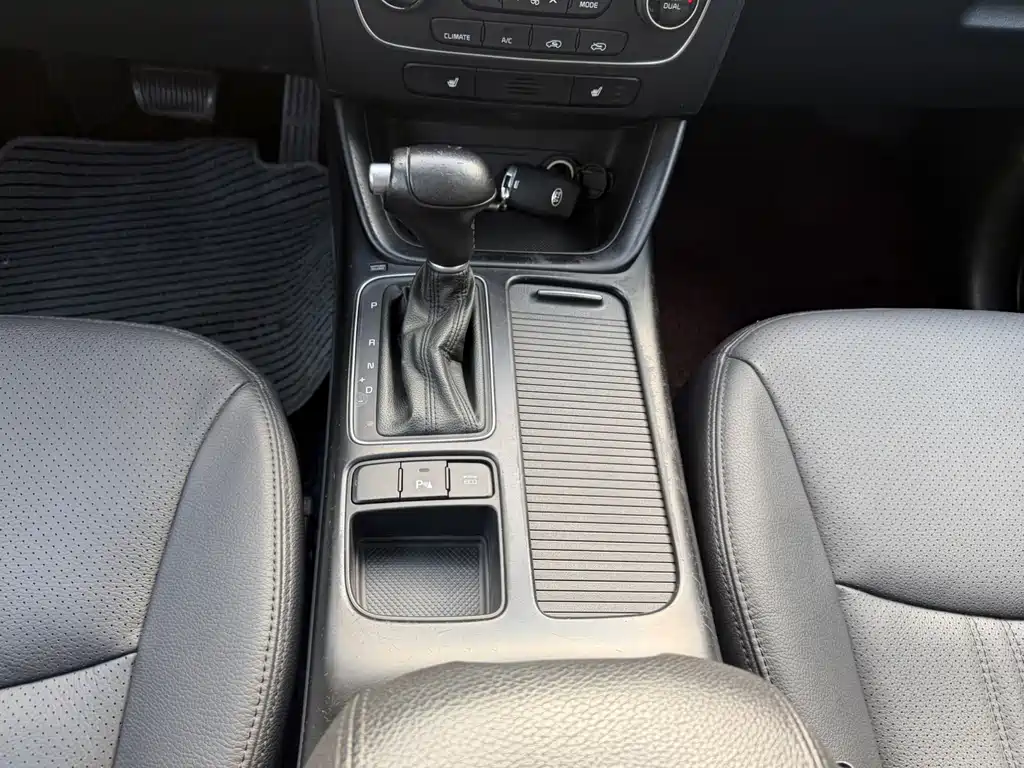 Kia Sorento — миниатюра 6