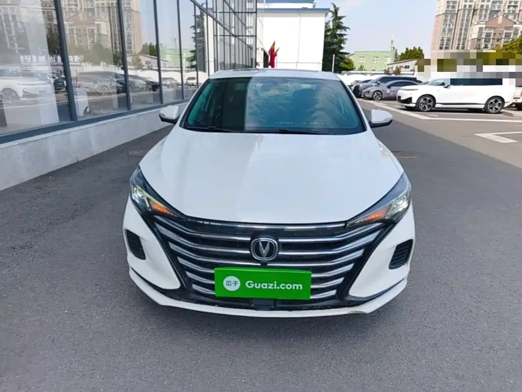 Changan Eado — миниатюра 3