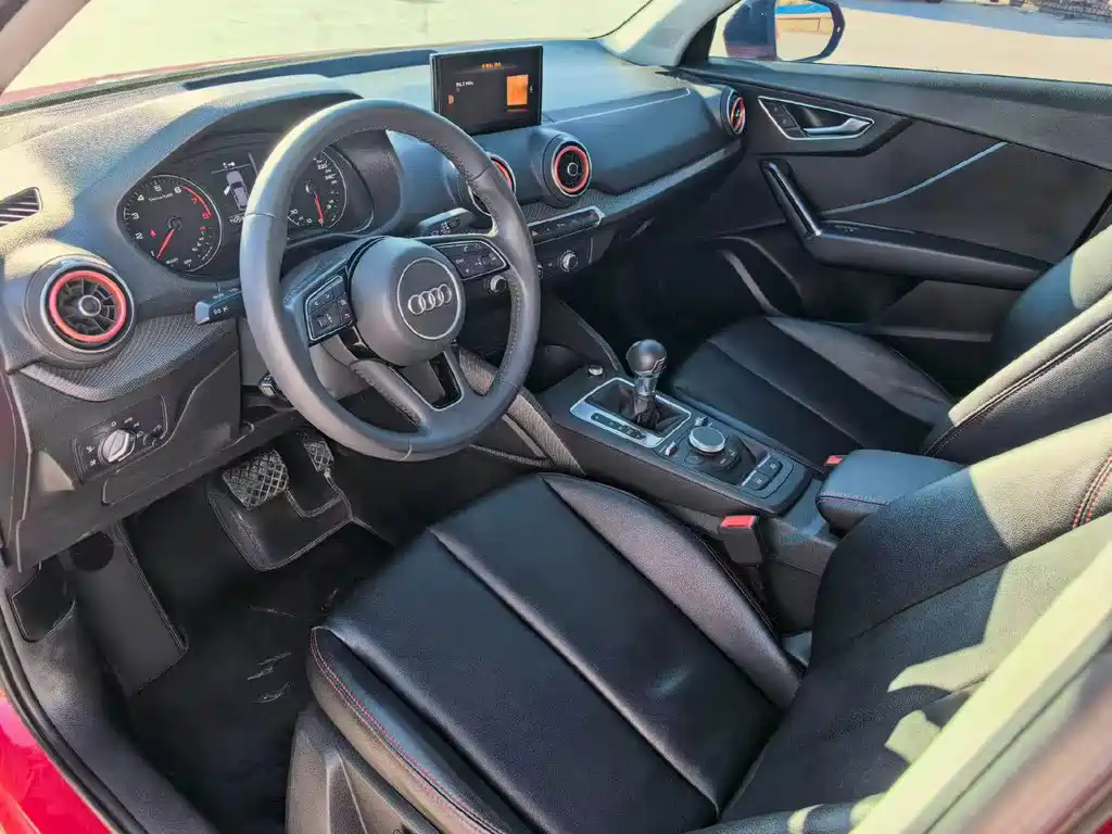 Audi Q2L — миниатюра 4