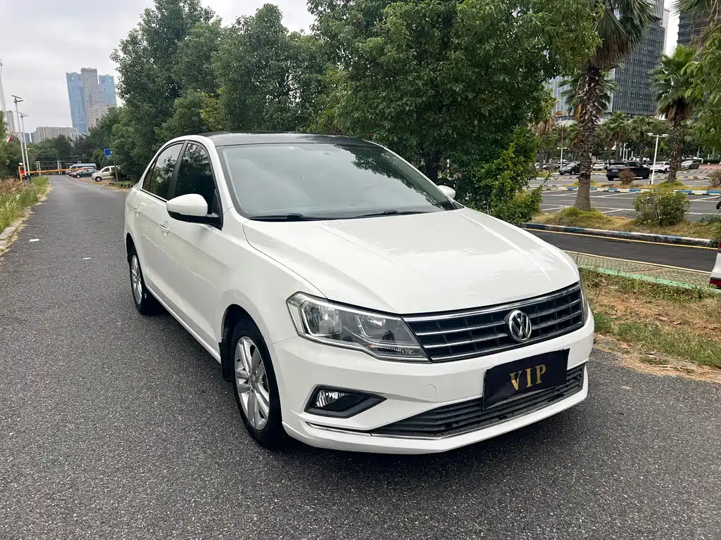 Volkswagen Jetta — миниатюра 3