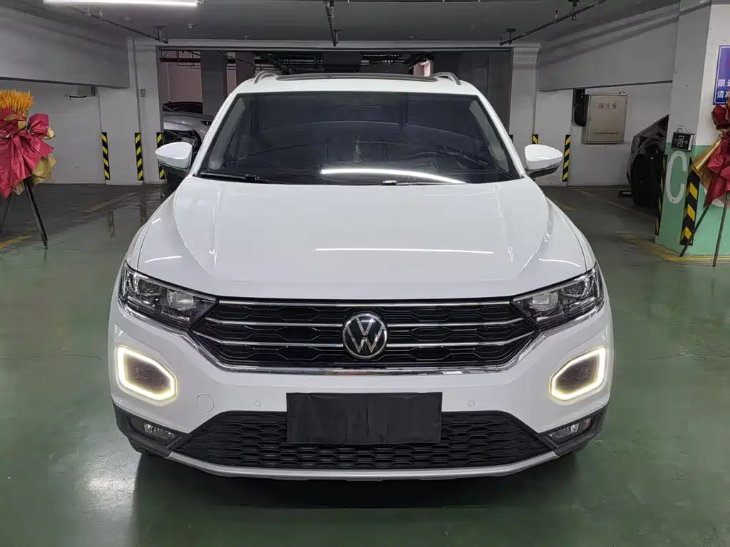 VOLKSWAGEN T ROC EXPLORING SONGS