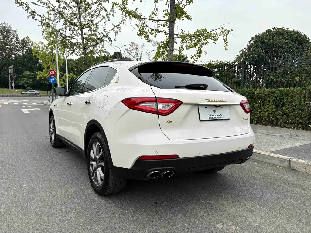 Maserati Levante — миниатюра 23