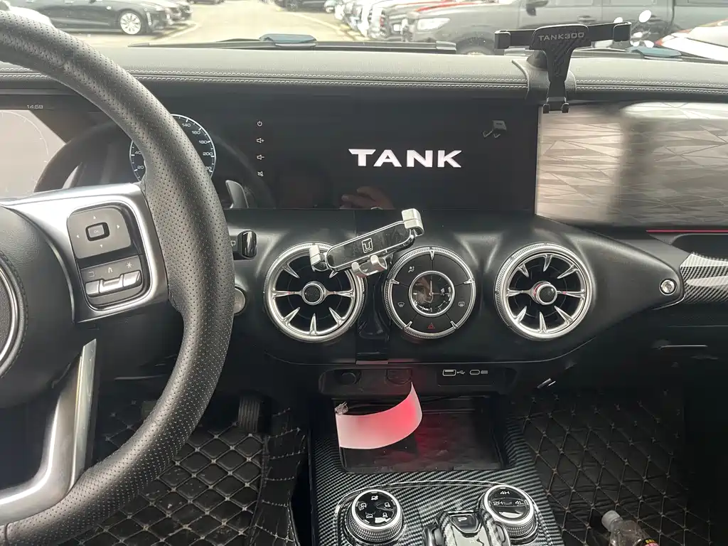 Tank Tank 300 — миниатюра 10