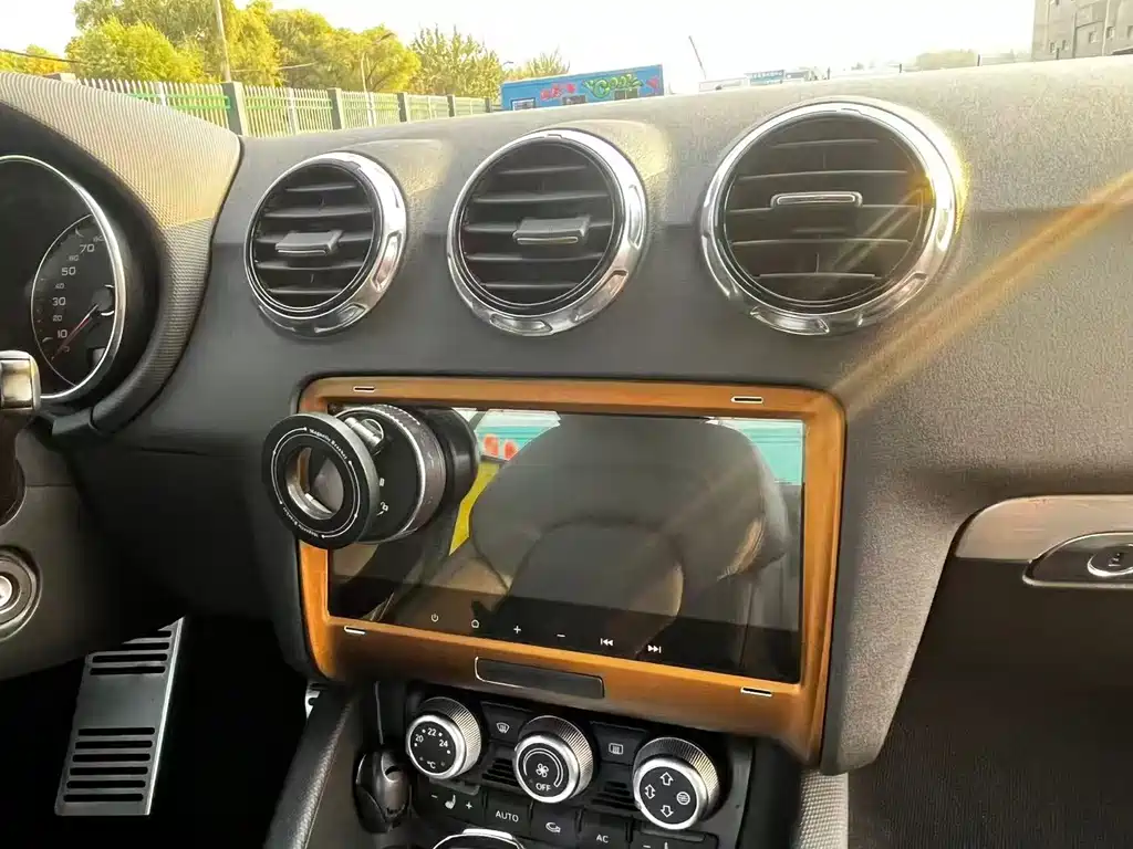 Audi TT — миниатюра 21