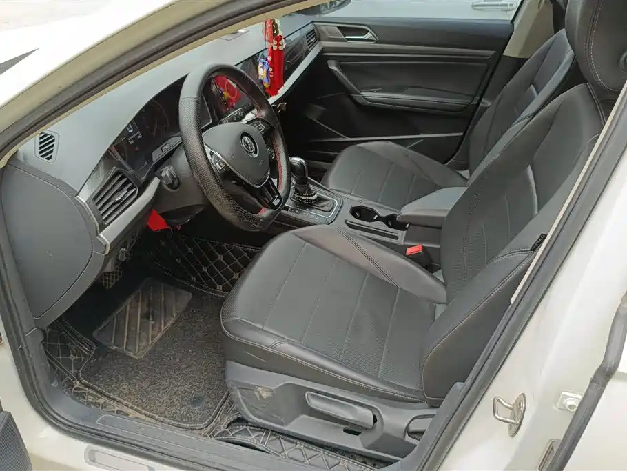 Volkswagen Lavida 2018 1.5L AT Comfort V