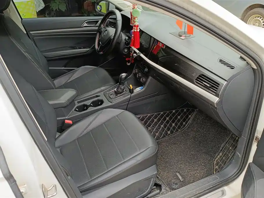Volkswagen Lavida 2018 1.5L AT Comfort V