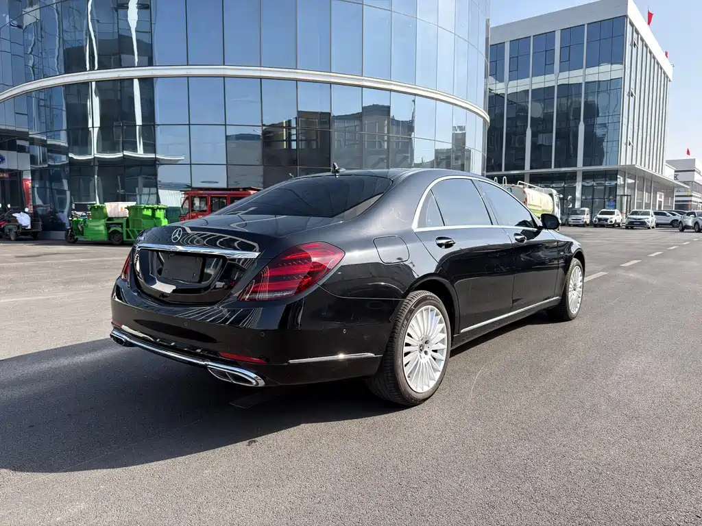 MERCEDES-BENZ S CLASS