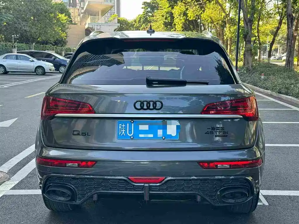 Audi Q5L 2021 — фото 5