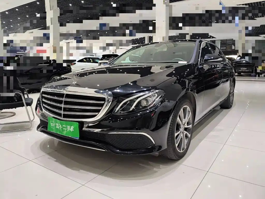 Mercedes-Benz E-Class — миниатюра 2