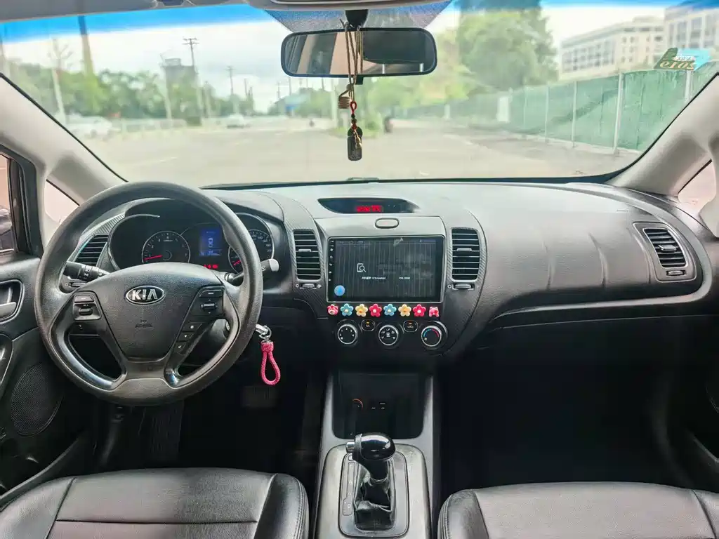 Kia K3 2015 1.6L AT GL