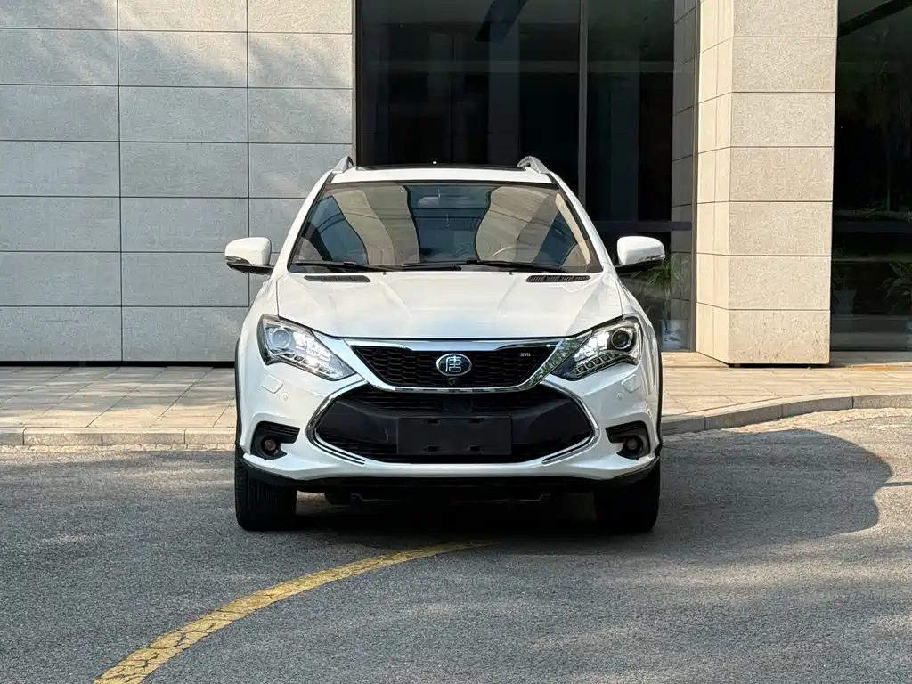 BYD Tang 2017 2.0T