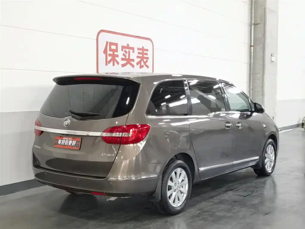 Buick GL8 2017 25S Luxury V