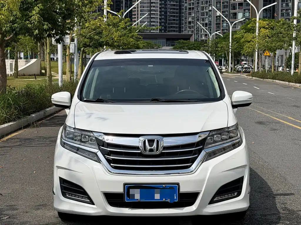 Honda Elysion — миниатюра 2