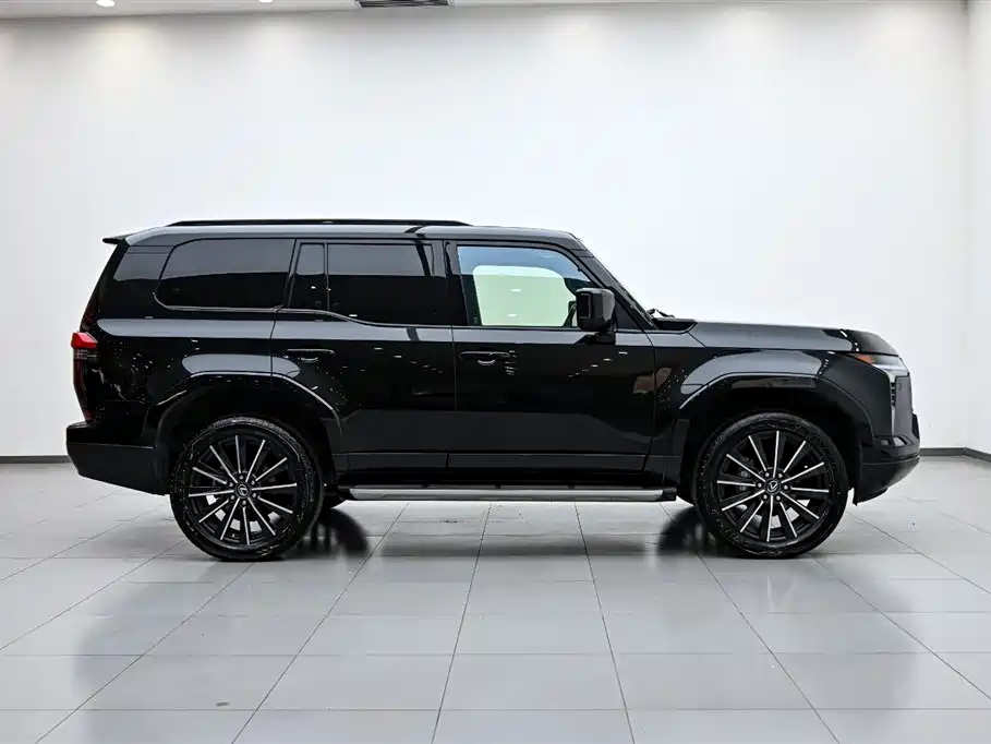 Lexus GX