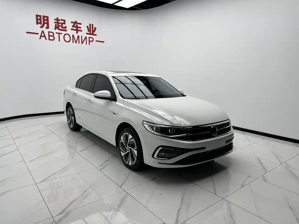 Volkswagen Bora 2023 280TSI DSG