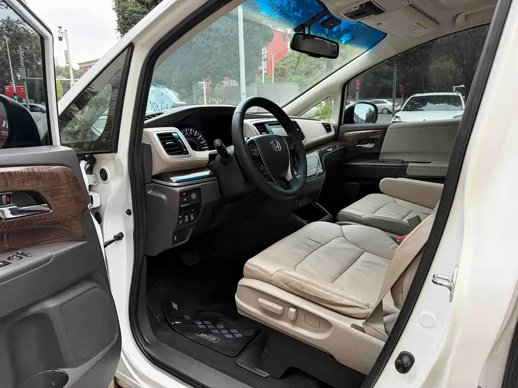 Honda Odyssey — миниатюра 9