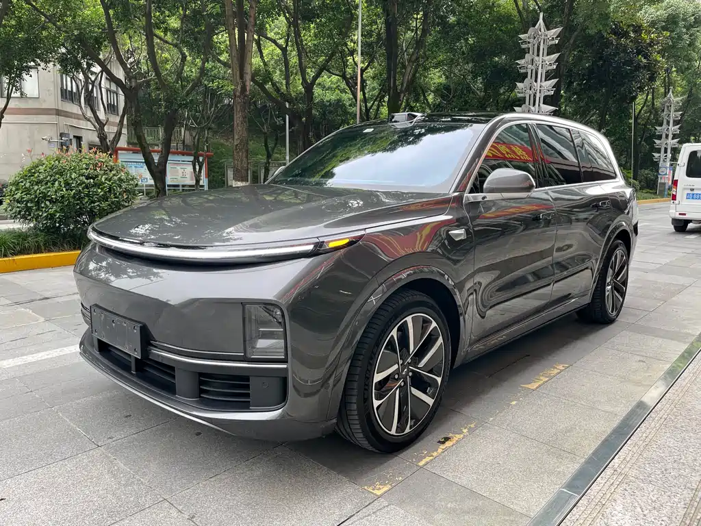 Li Auto L9