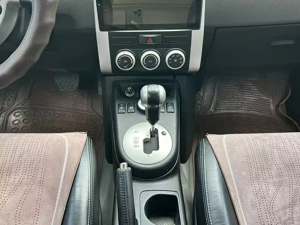 Nissan X-Trail 2012 2.5L CVT Luxury 4WD