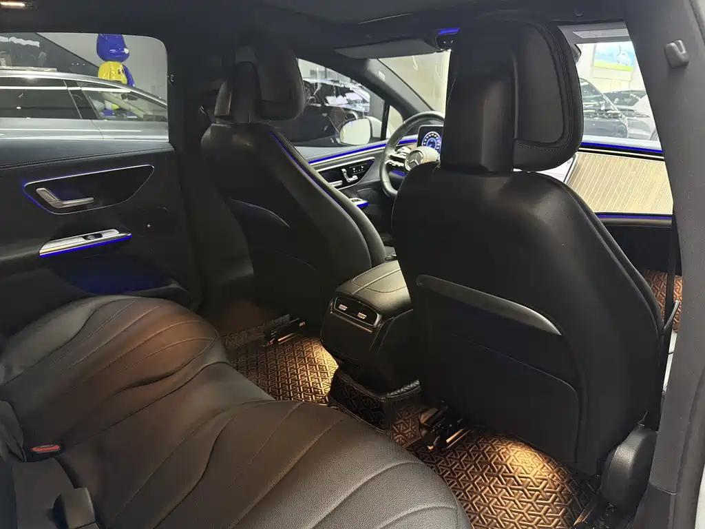 Mercedes-Benz EQE 2022 350 Luxury