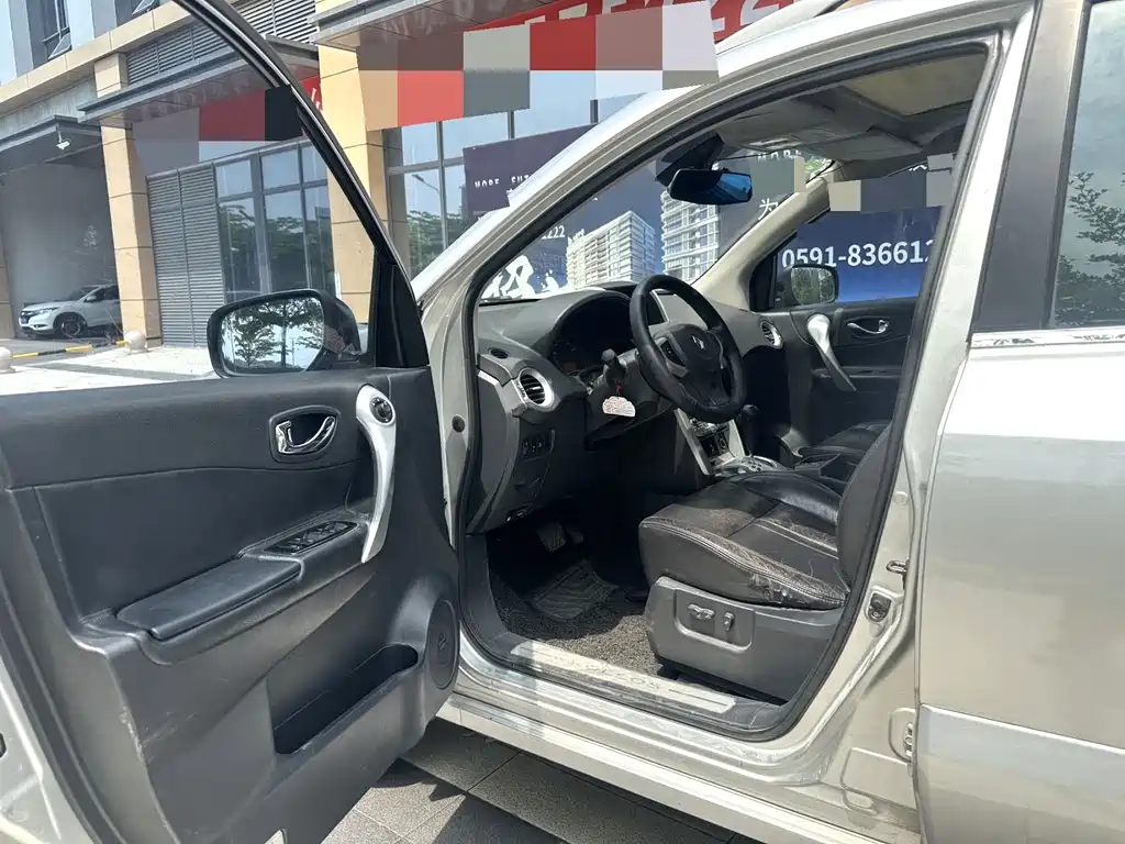 Renault Koleos (Import) — миниатюра 6