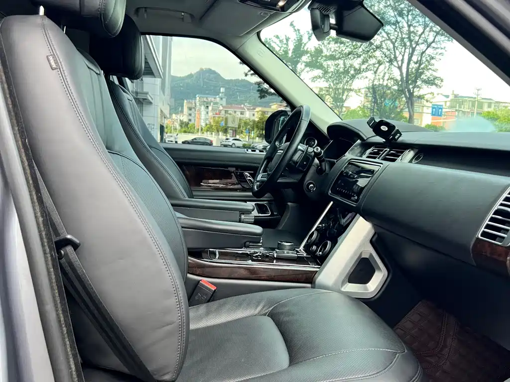 Land Rover Range Rover 2021 3.0 L6