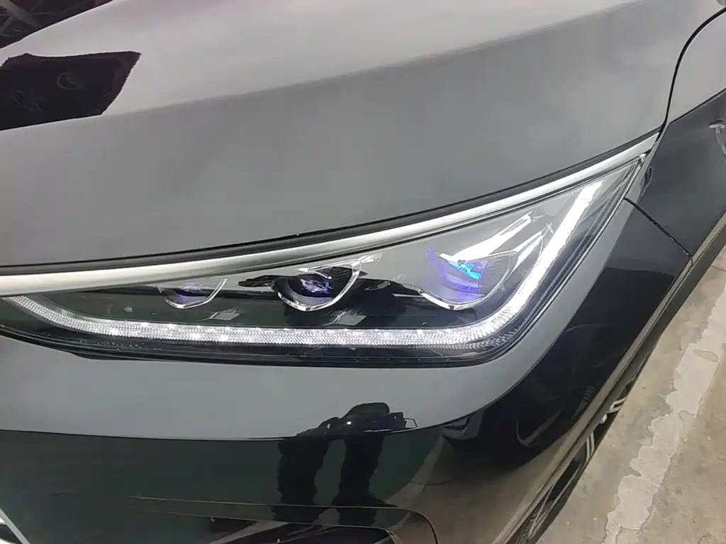 BYD Tang New Energy — миниатюра 24