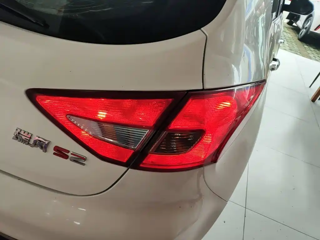 JAC Refine S2 — миниатюра 8