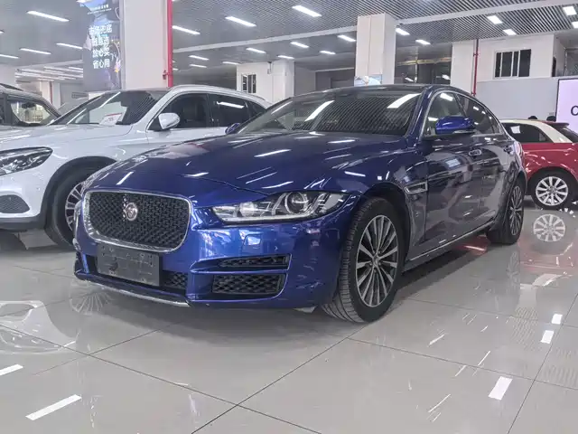 JAGUAR  XEL 2018
