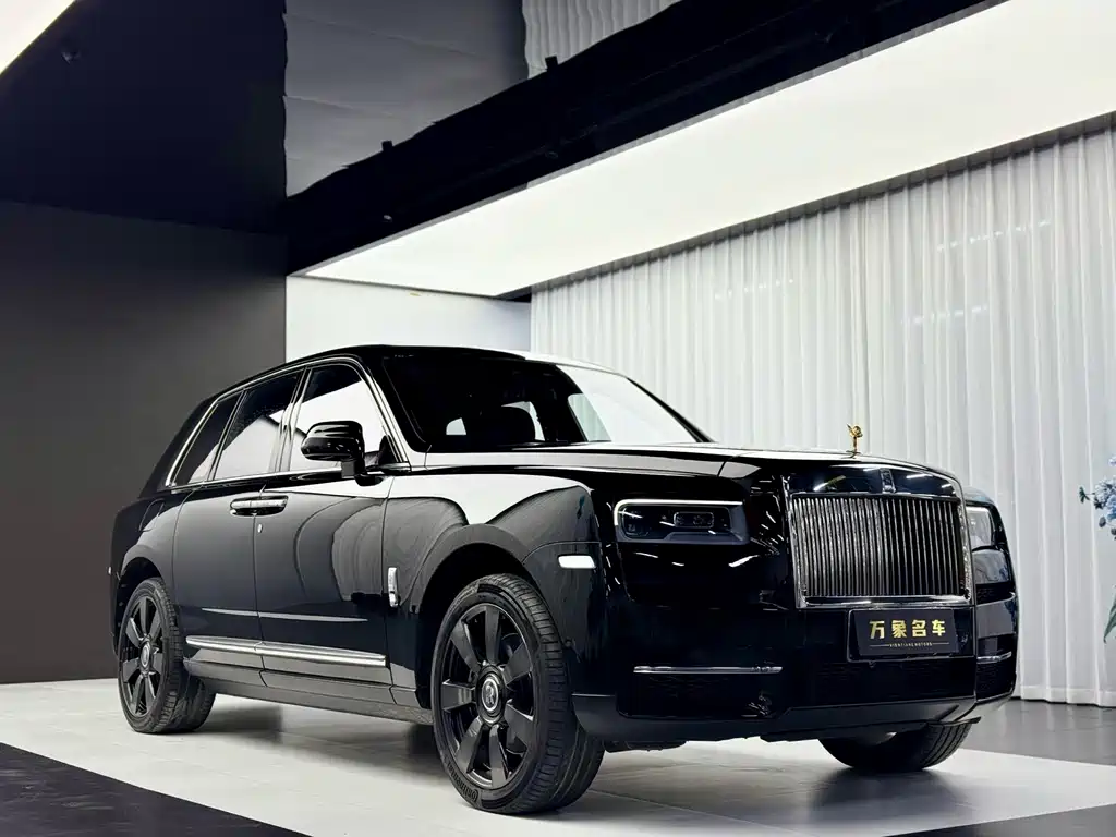 ROLLS-ROYCE CULLINAN