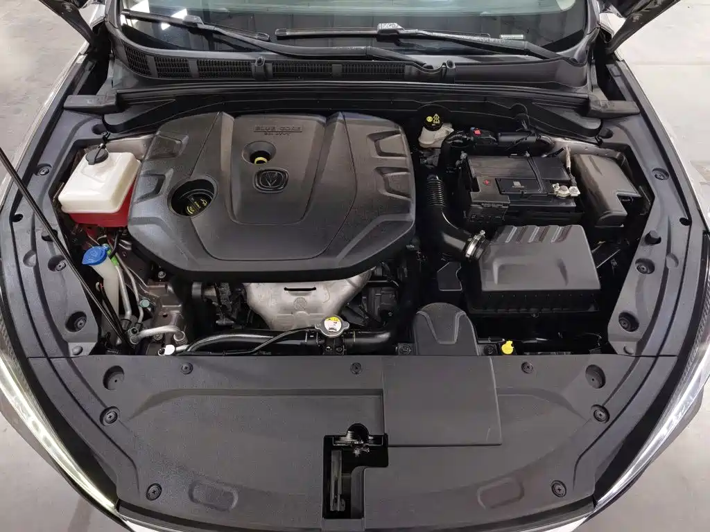 Changan Eado — миниатюра 6