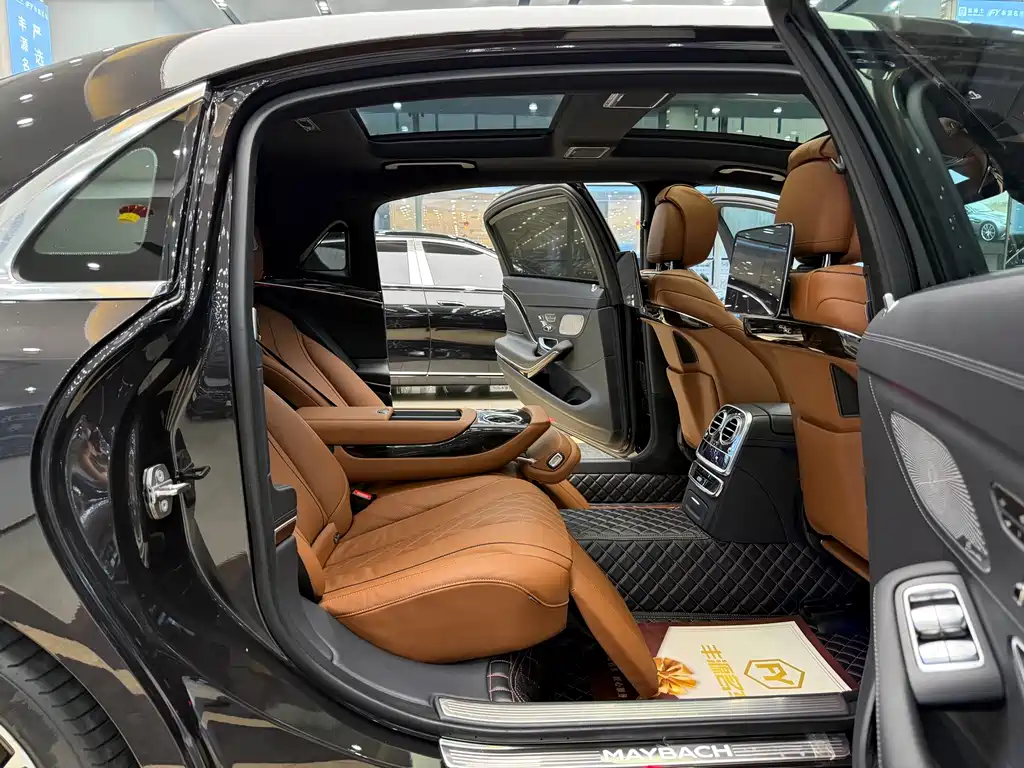 Mercedes-Benz S-Class — миниатюра 9