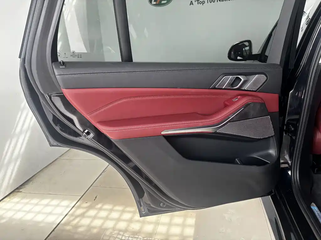 BMW X5 — миниатюра 21