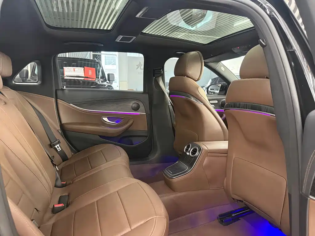 Mercedes-Benz E-Class E 2021 E 260 L Sport 4MATIC