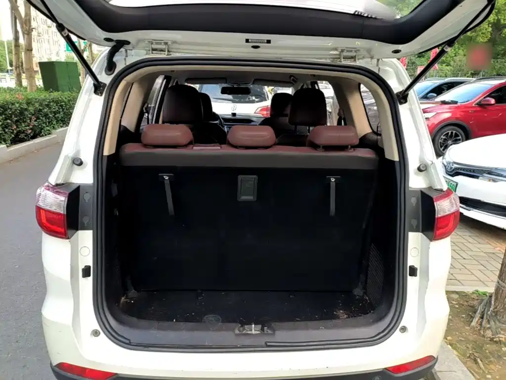 Changan Lingxuan 1.6L Manual Happiness Type, фото 19