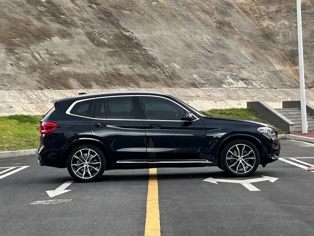 BMW X3 — миниатюра 5