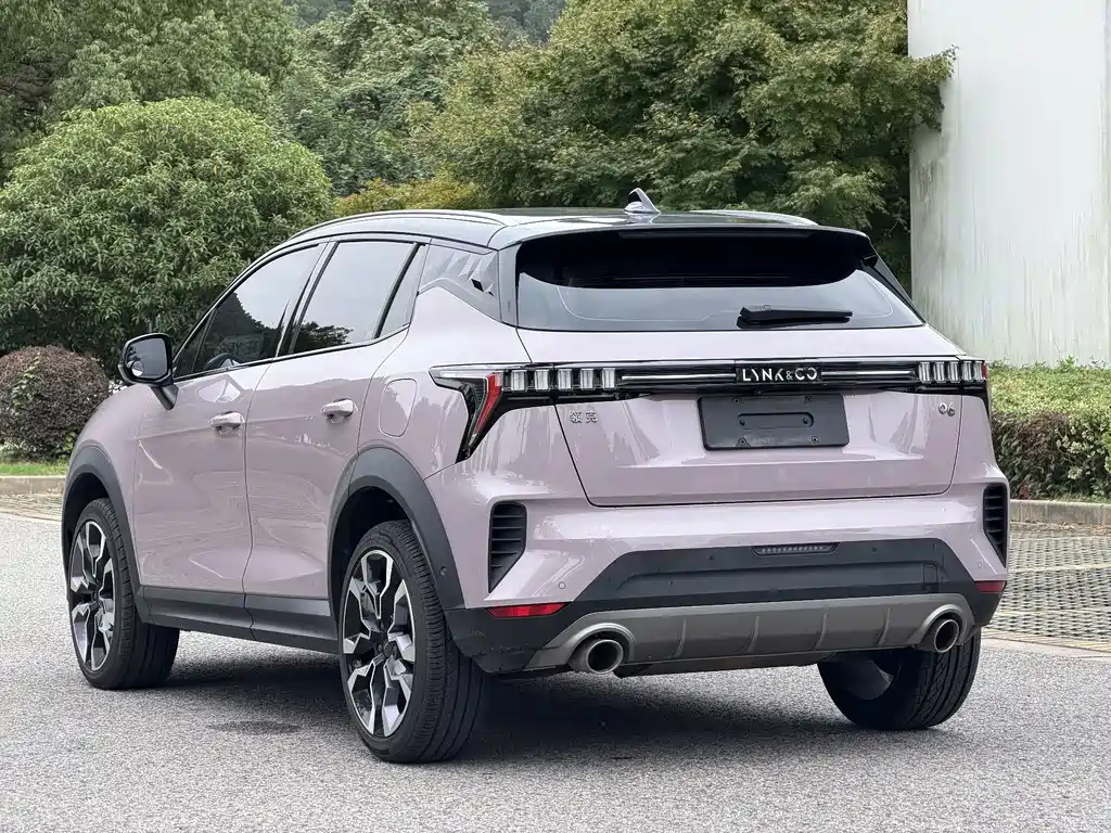 Lynk & Co 06 — миниатюра 15