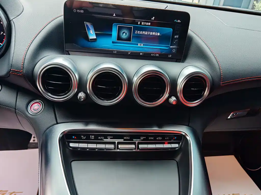 MERCEDES-BENZ AMG GT