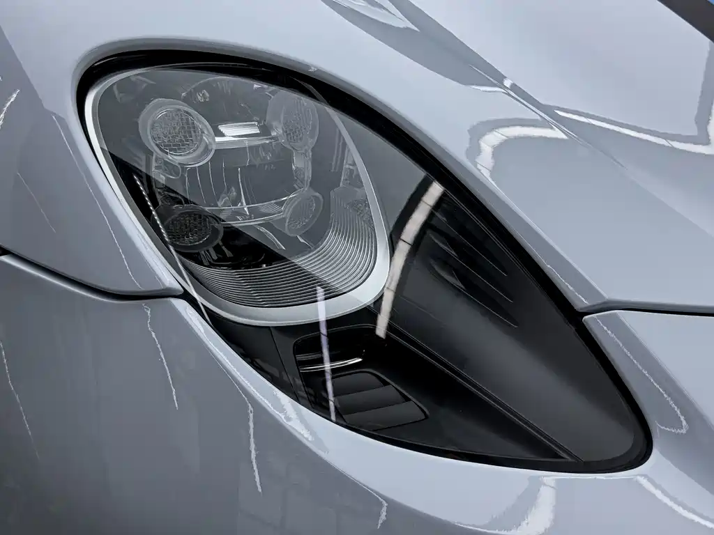 Porsche 918 Spyder — миниатюра 10