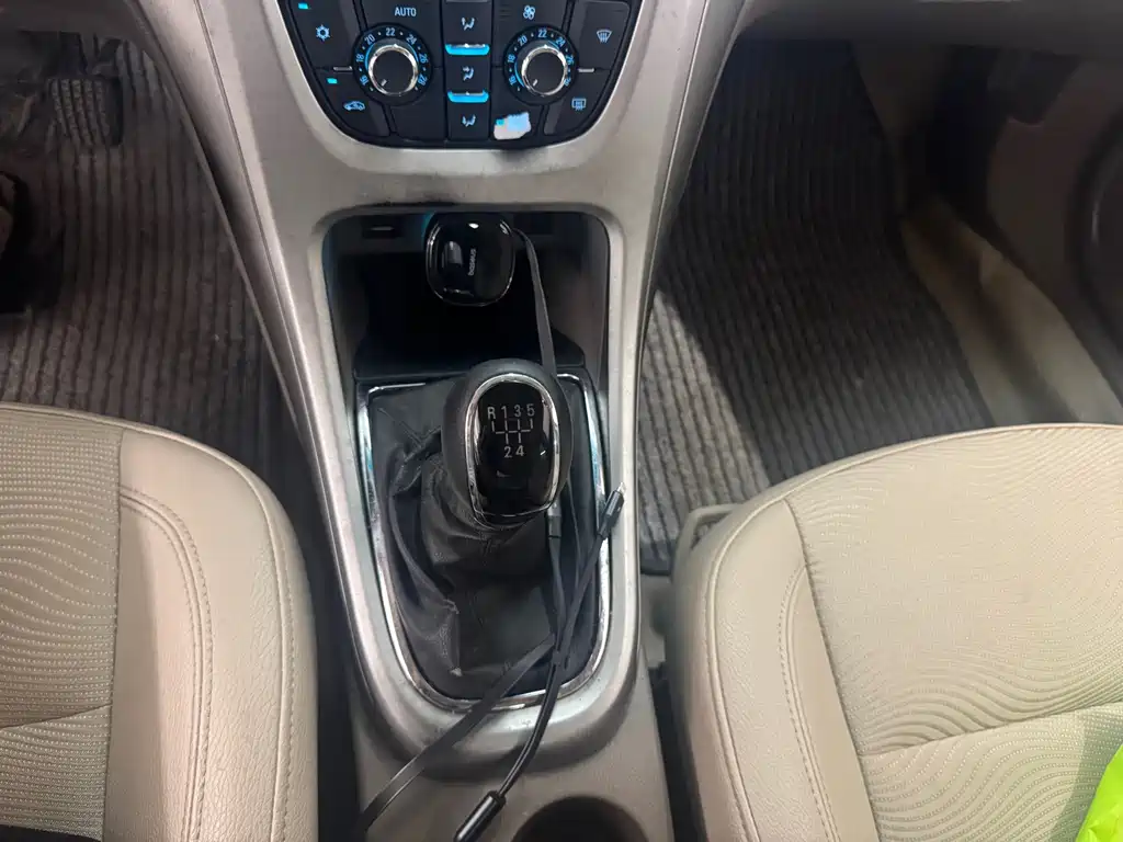 Buick Excelle — миниатюра 14