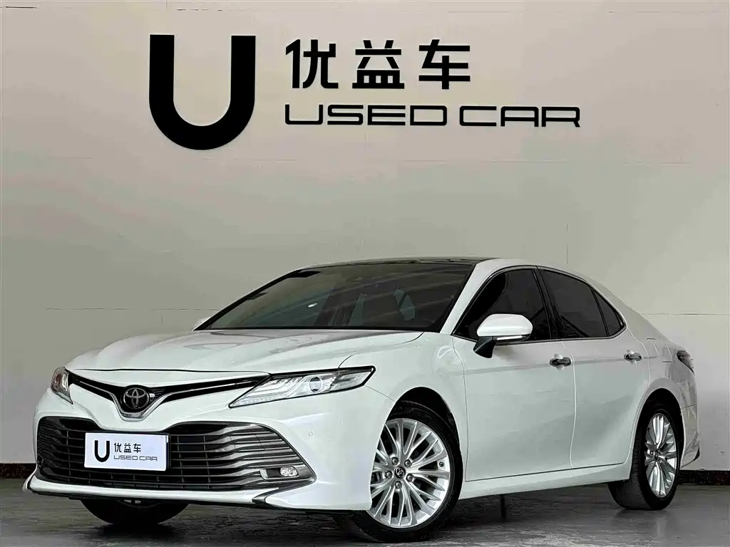 Toyota Camry 2020
