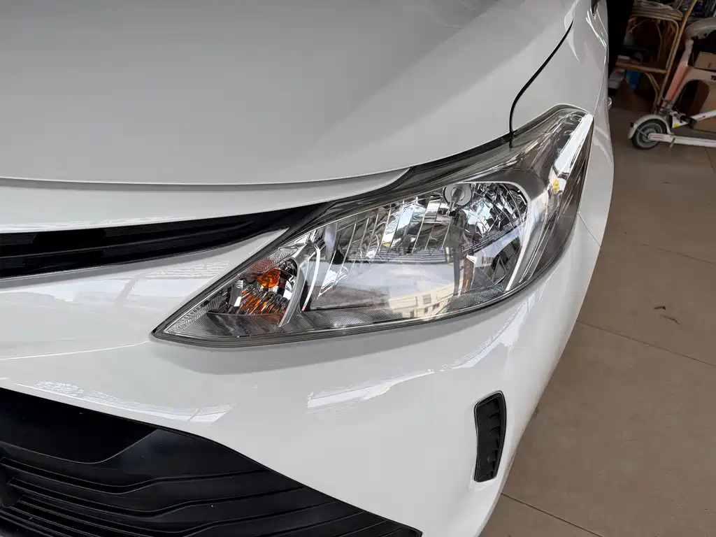 Toyota Vios — миниатюра 2
