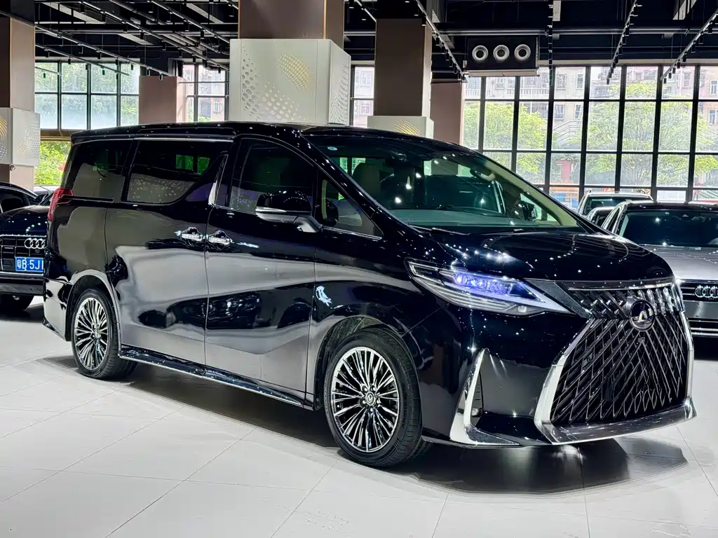 Toyota Vellfire 2021 2.5L HV Luxury