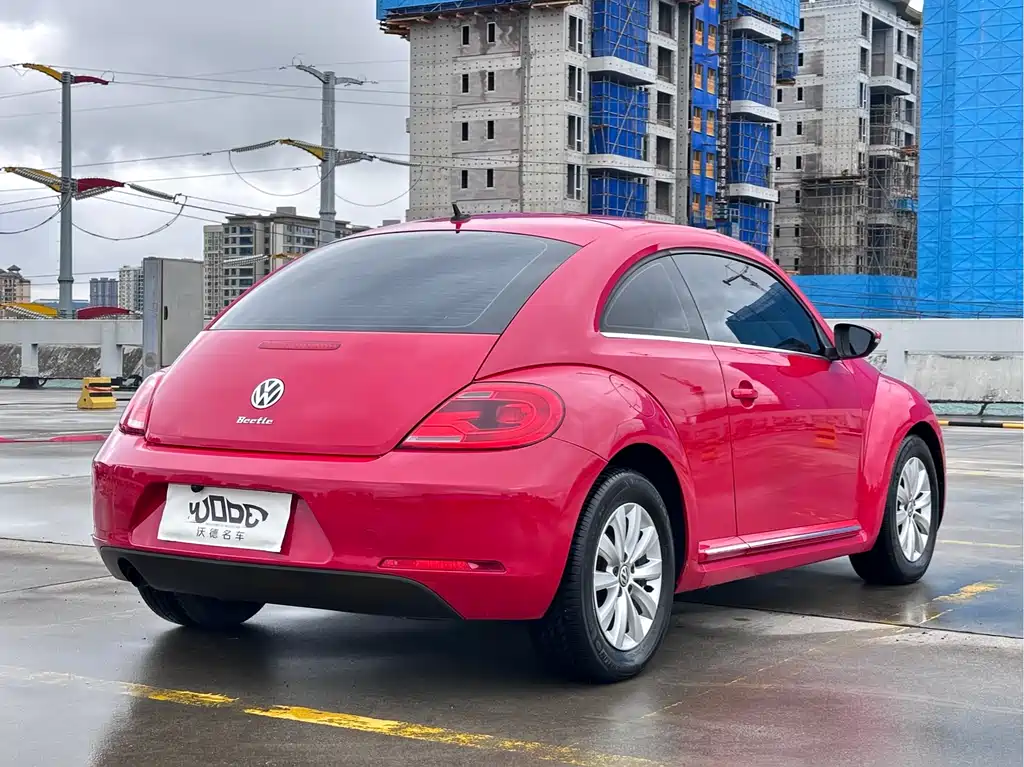 Volkswagen Beetle 2014