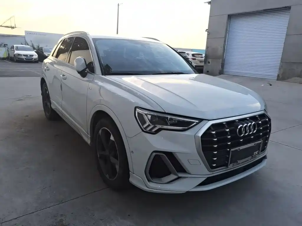 Audi Q3 — миниатюра 4