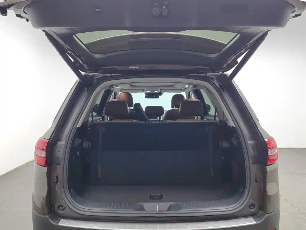 Changan CS95 — миниатюра 16