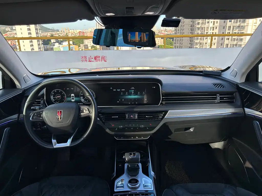 Hongqi HS5 2019 2.0T