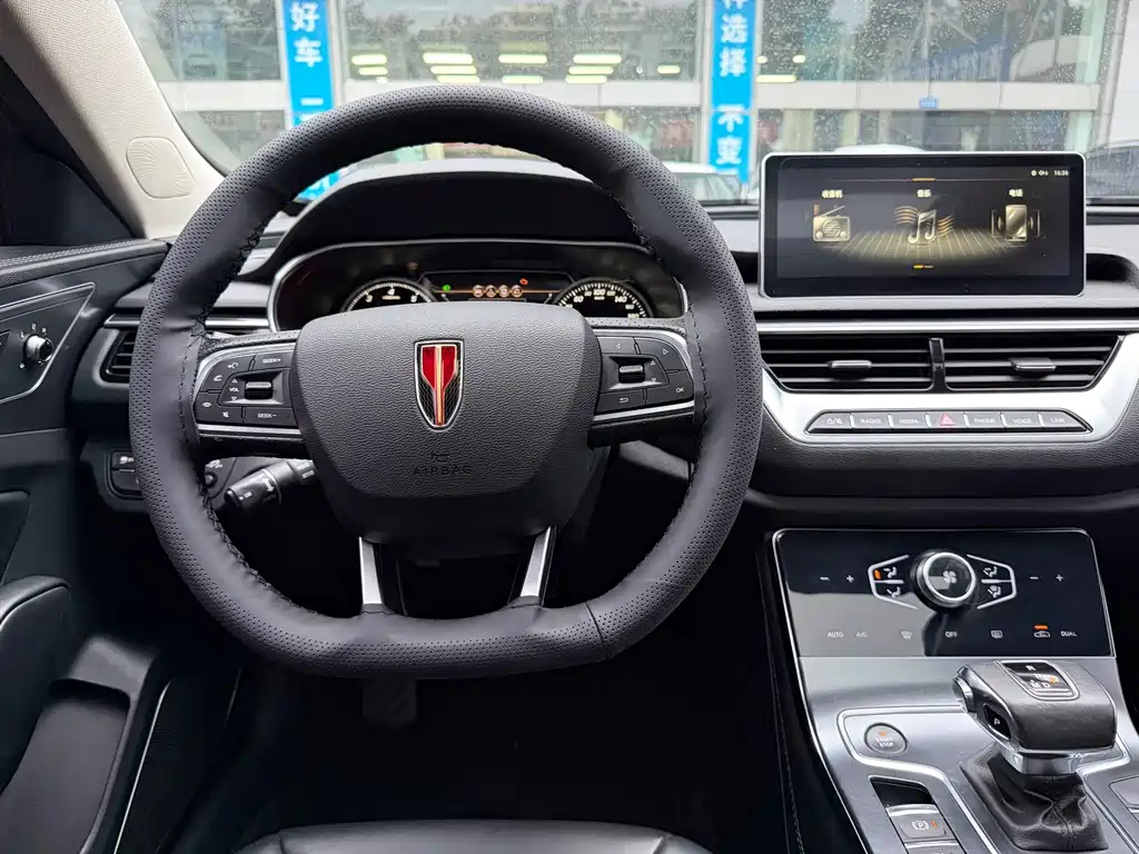 Hongqi Hongqi H5 — миниатюра 12